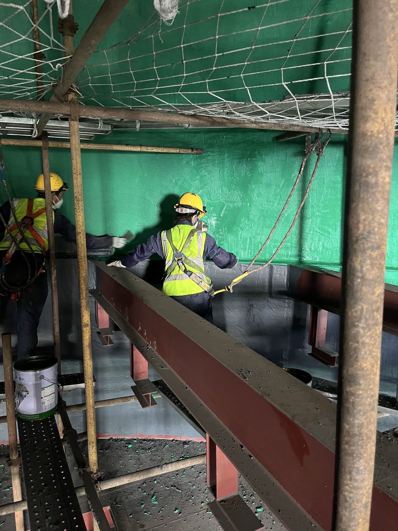 玻璃鳞片在发电厂中的应对策略