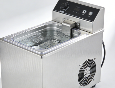 高温胶对三氯乙烯设备中固化特性与其防护作用关联研究